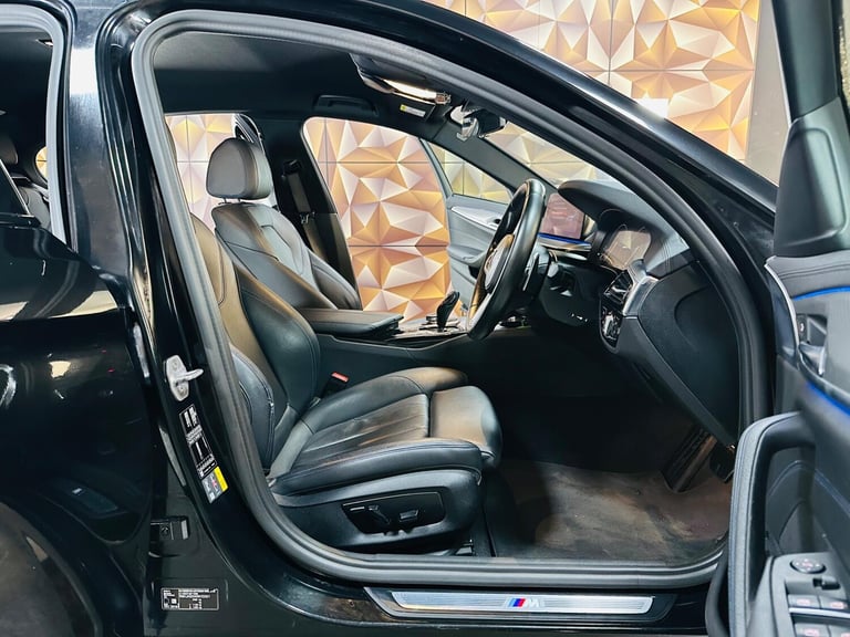 2019 BMW 5 Series 2.0 530e 9.2kWh M Sport Auto Euro 6 (s/s) 4dr SALOON Petrol/Electric Hybrid Aut...