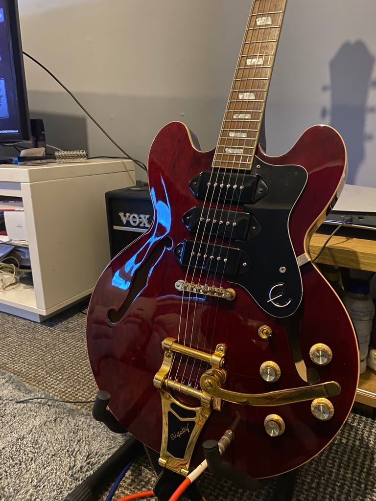 image for Epiphone Riviera p90 with Bigsby (not es335 / sheraton)