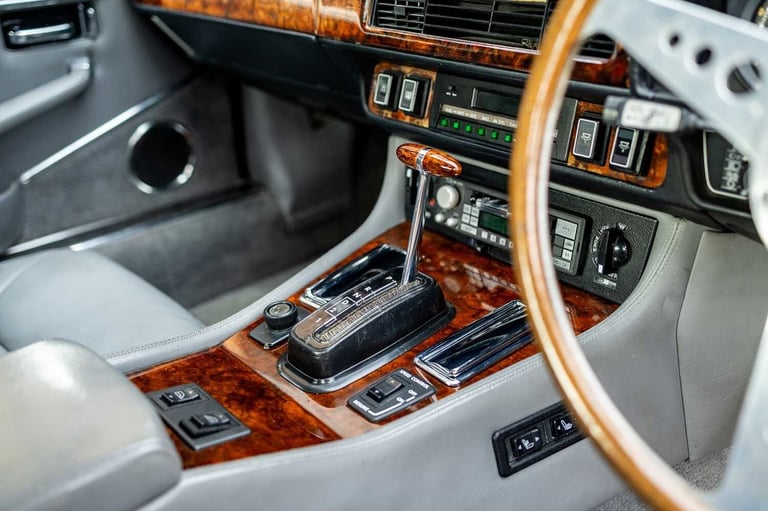 1986 Jaguar XJS 5.3 V12 HE Sports 2dr Auto (1986) SALOON Petrol Automatic