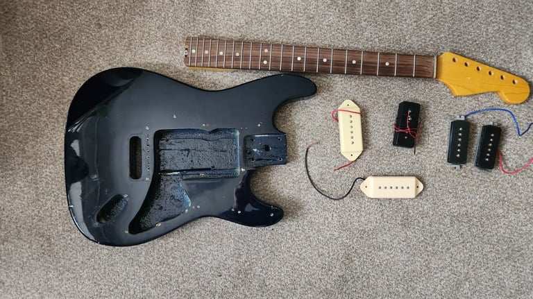 image for Guitar parts - stratocaster-style neck & body - 5 P90s inc 2 by Epiphone - strat not fender