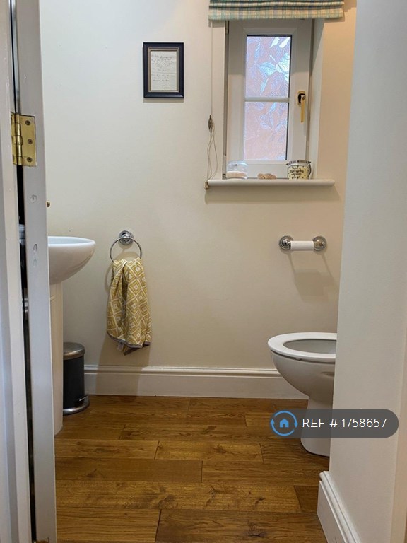 4 bedroom house in Horn Lane, Stony Stratford, Milton Keynes, MK11 (4 bed) (#1758657)