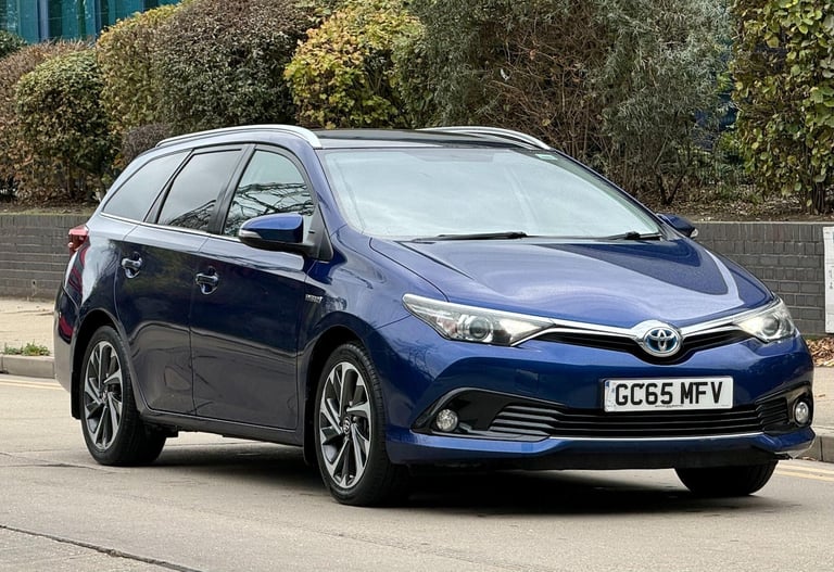2016 Toyota Auris 1.8 VVT-h Design Touring Sports CVT Euro 6 (s/s) 5dr ESTATE Petrol/Electric Hyb...