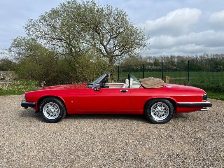 JAGUAR XJS CONVERTIBLE 5.3 V12 RARE IMPORTED RHD AUTO * FRESH IMPORT *