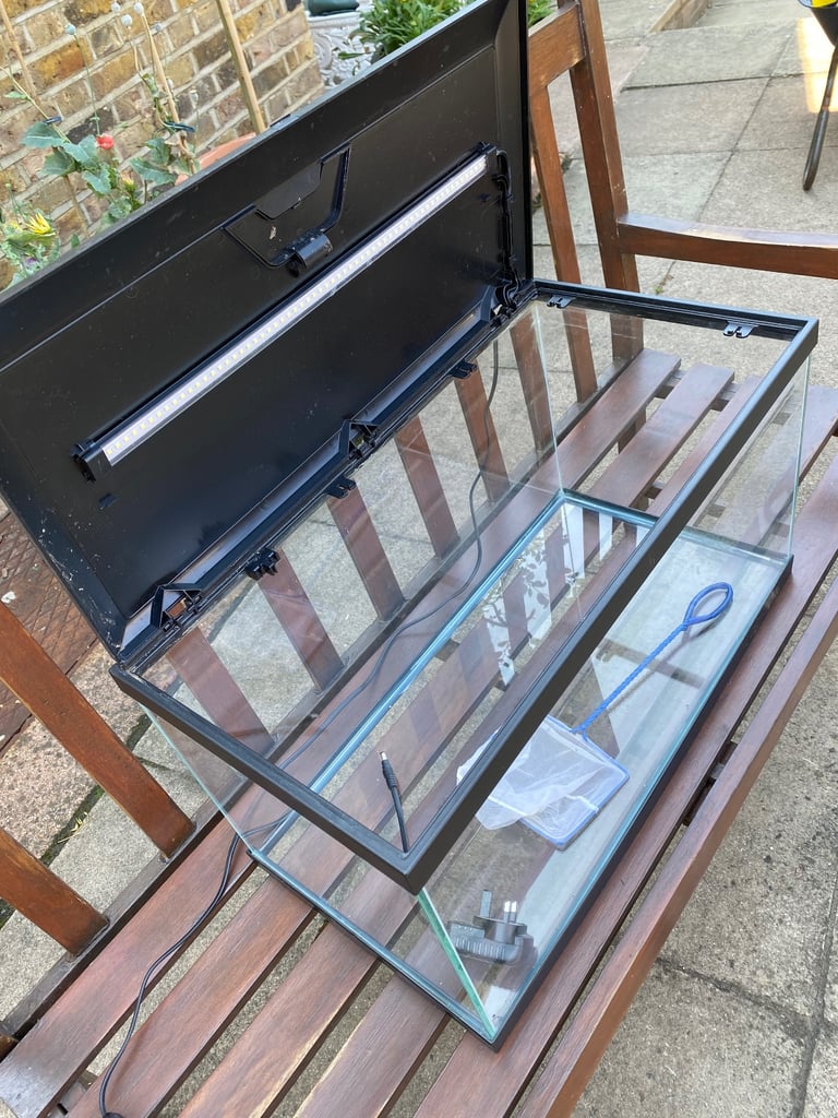 Fish tank andwater exchanger