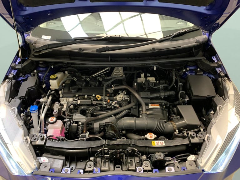 2021 Toyota Yaris 1.5 VVT-h Design Hatchback 5dr Petrol Hybrid E-CVT Euro 6 (s/s) (116 ps) -  Hat...