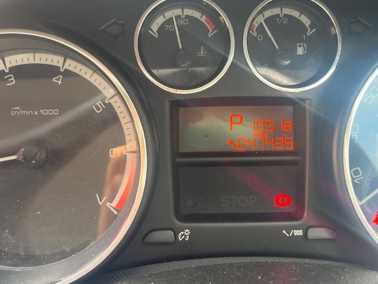 1,900 no offers Peugeot, 308, Hatchback, 2011, Other, 1598 (cc), 5 doors