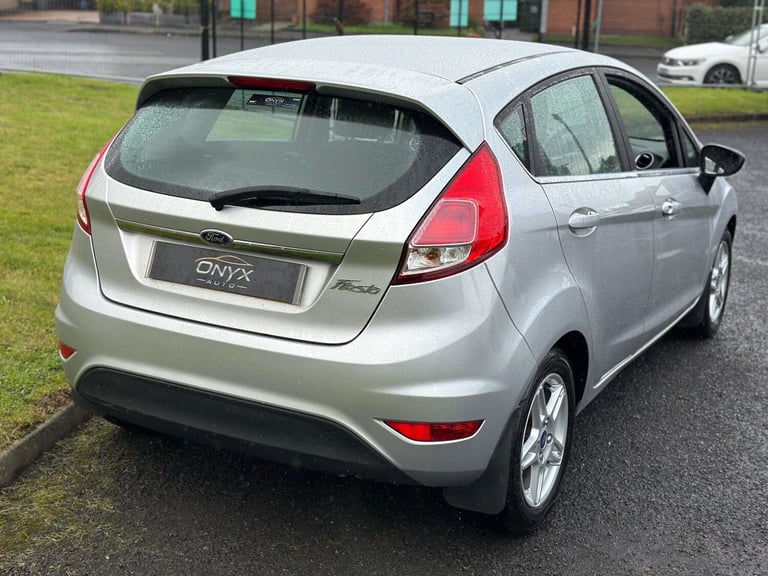 2013 Ford Fiesta 1.25 Zetec Euro 5 5dr HATCHBACK Petrol Manual