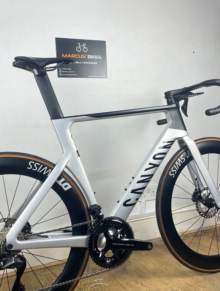 A Canyon Aeroad CF SLX 8 aero road bike