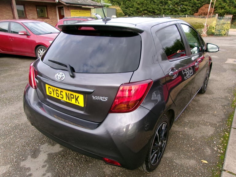 2015 Toyota Yaris 1.33 VVT-i Sport 5dr HATCHBACK PETROL Manual