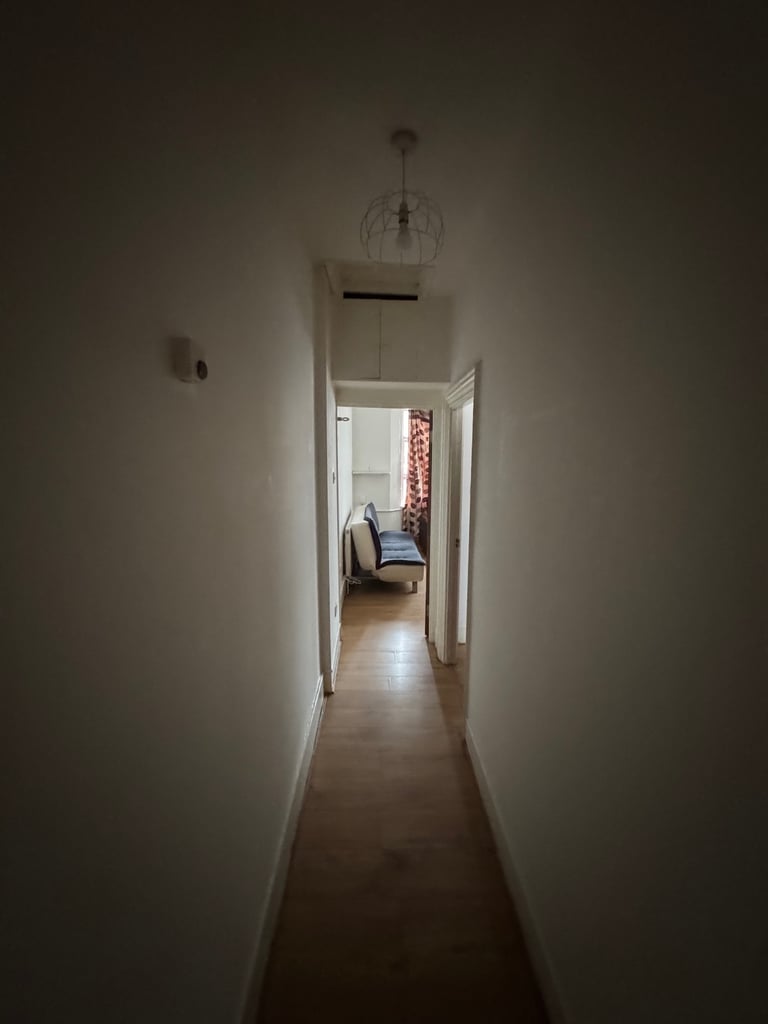 2 bedroom flat available in barking 