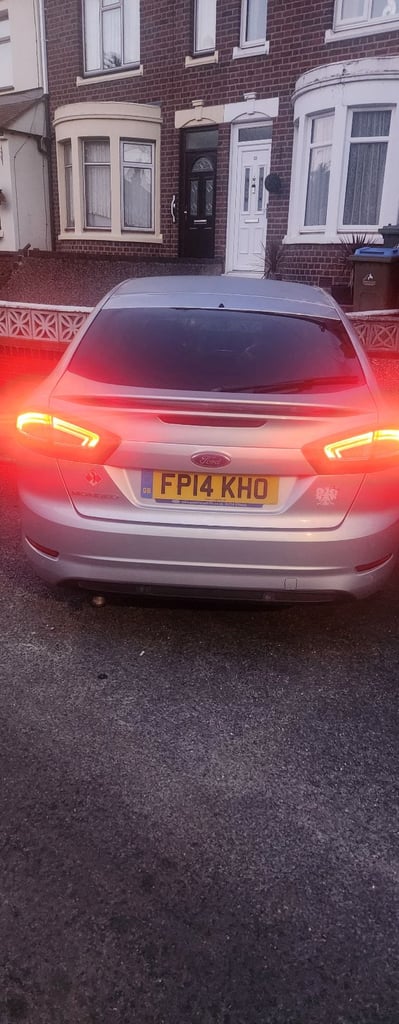 Ford, MONDEO, Hatchback, 2014, Manual, 1560 (cc), 5 doors