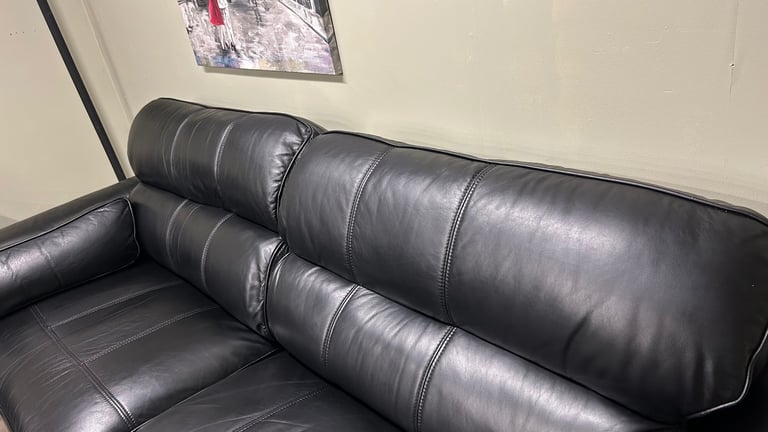 Black leather sofas 3&2