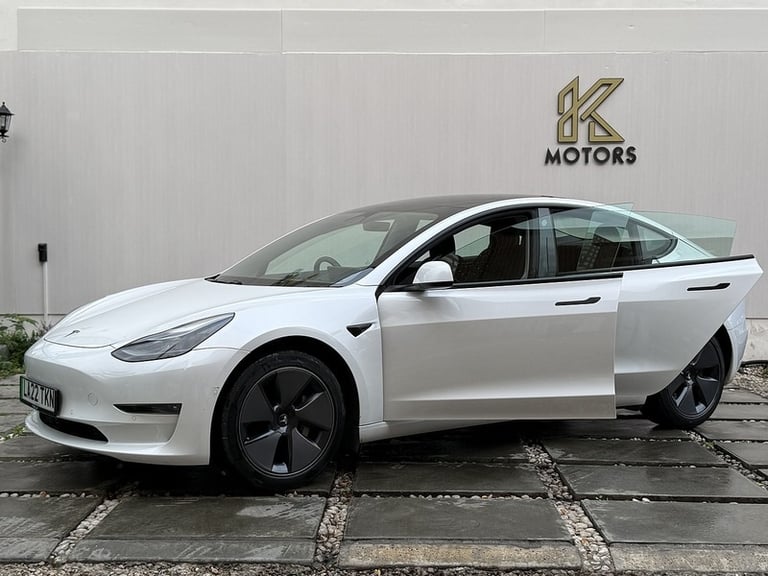 2022 Tesla Model 3 (Dual Motor) Long Range Saloon 4dr Electric Auto 4WDE (346 ps) Saloon Electric...