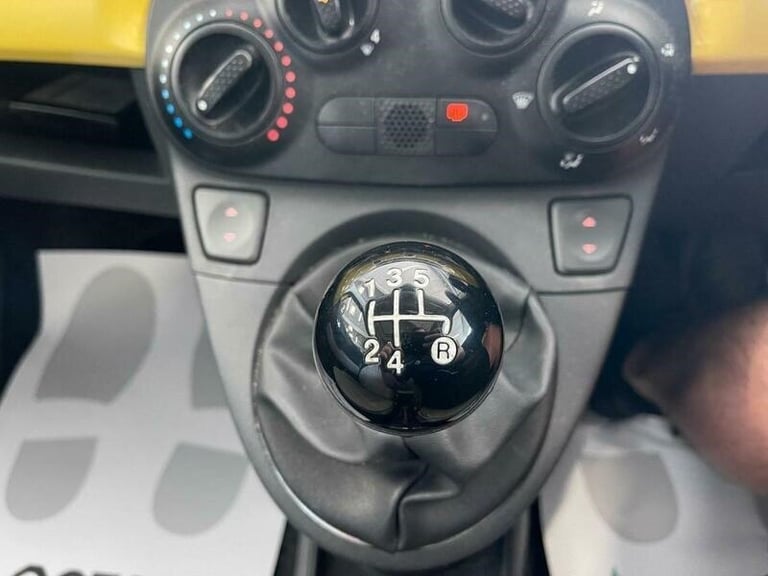 2009 Fiat 500 1.2 Lounge Euro 5 (s/s) 3dr HATCHBACK Petrol Manual