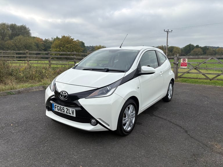 2015 Toyota AYGO 1.0 VVT-i X-Pression 3dr HATCHBACK Petrol Manual