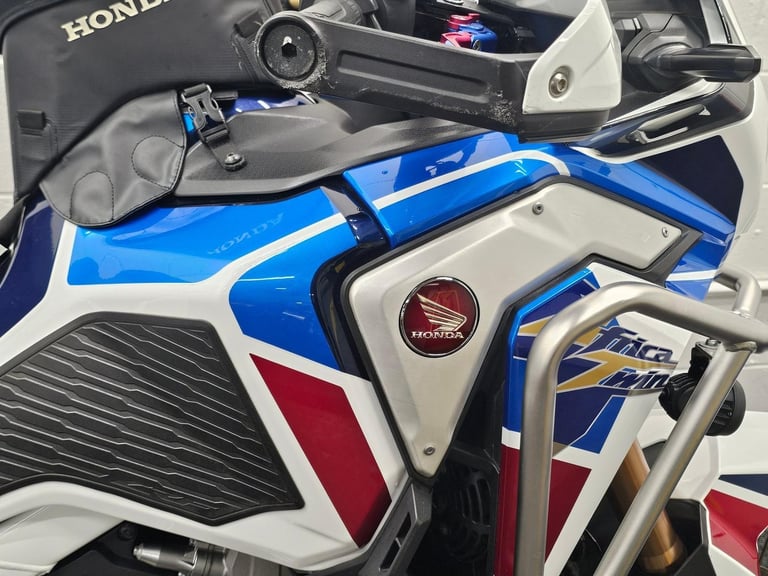 Honda CRF1100 Africa Twin ** 1 Owner - Full Luggage - Warranty **