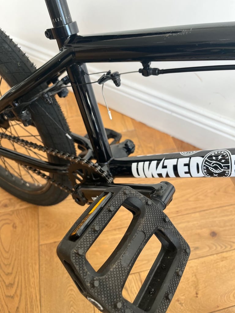 'As new' 20'' Complete BMX - United Recruit - Gloss Black 2021 