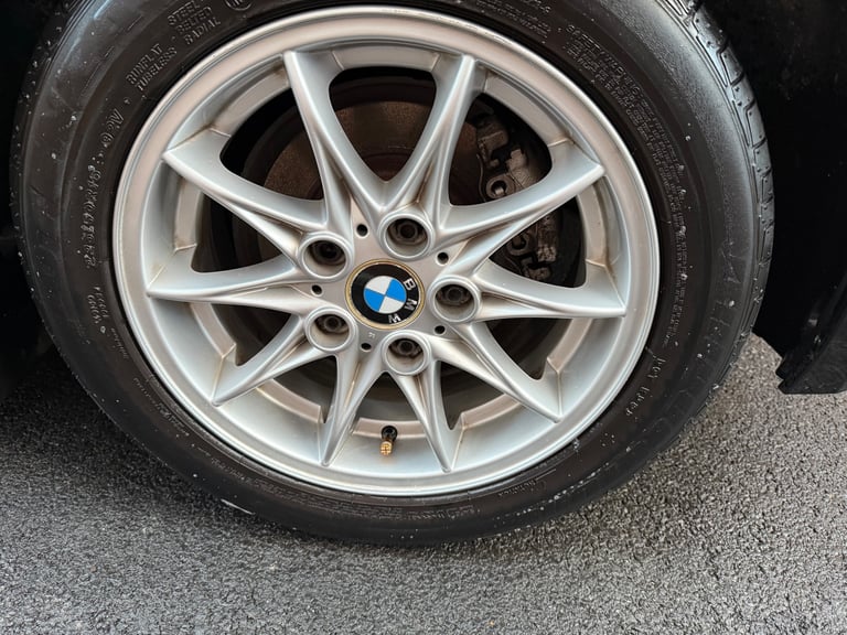 2007 BMW Z4 – Only 35k Miles – Sounds Amazing – reduced to sell!