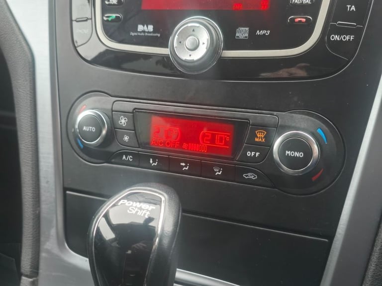 2011 Ford Mondeo 2.0T EcoBoost Titanium X Hatchback 5dr Petrol Powershift Euro 5 (203 ps) Hatchba...