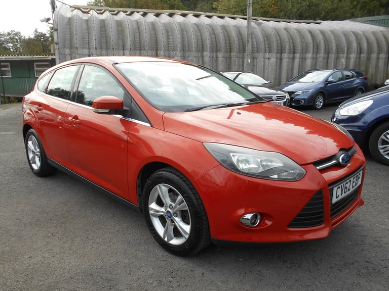image for 2012 Ford Focus 1.6 Zetec 5dr HATCHBACK Petrol Manual