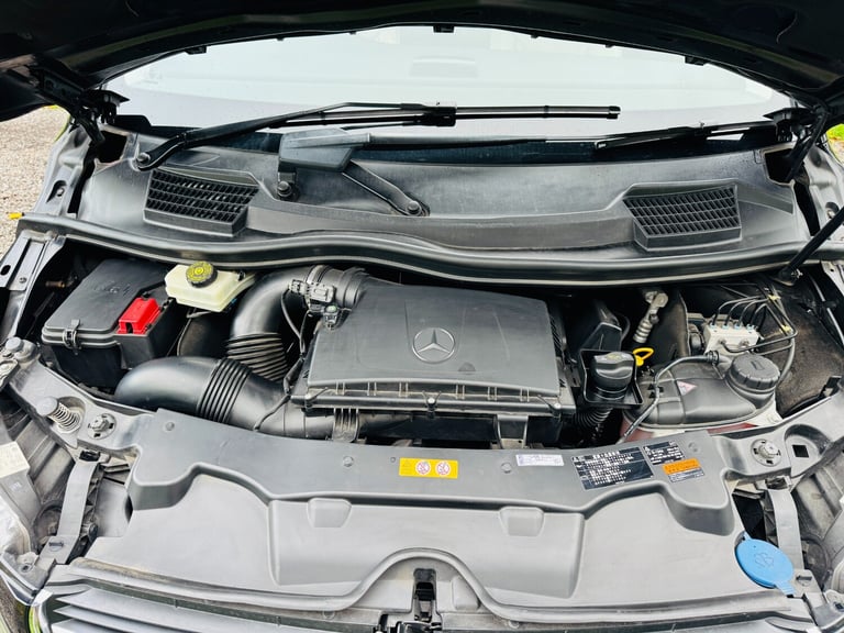 2018 MERCEDES-BENZ V CLASS V220 AVANTGARDE LONG WHEEL BASE IMMACULATE MPV