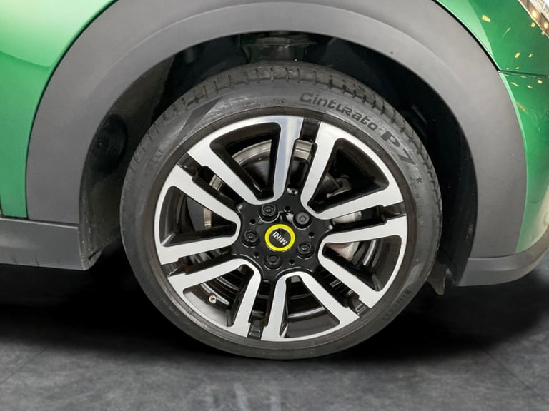 2022 MINI Electric Hatch Cooper SE 32.6kWh Level 2 Hatchback 3dr Electric Auto (184 ps) - 17IN AL...
