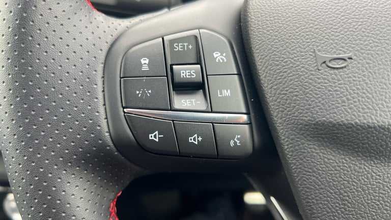 2025 Ford Kuga 1.5 EcoBoost ST-Line 5dr HATCHBACK PETROL Manual