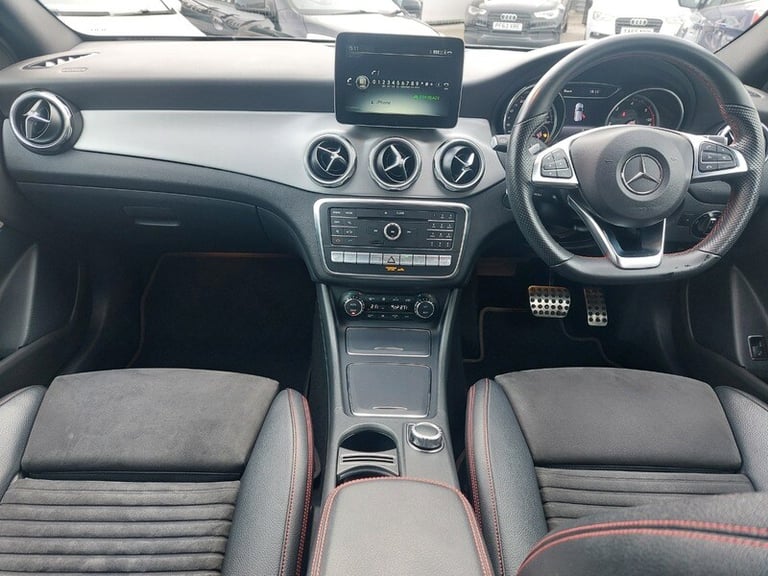 Mercedes GLA GLA 220 D 4MATIC AMG LINE PREMIUM