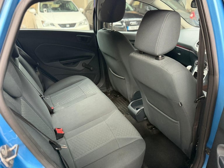 2010 Ford Fiesta Zetec Hatchback Manual