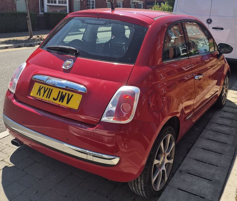 Fiat, 500, Hatchback, 2011, 12 months MOT