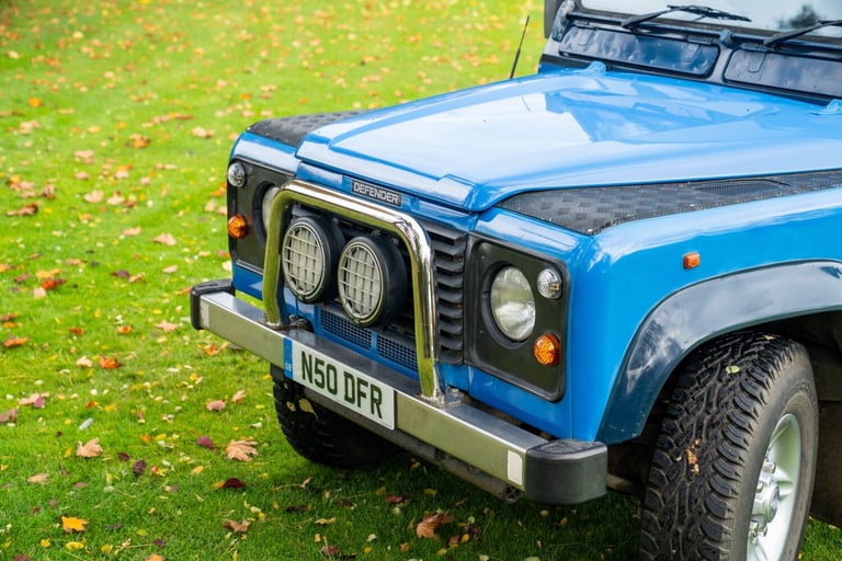 2020 Land Rover Defender 90 Saloon PETROL Manual