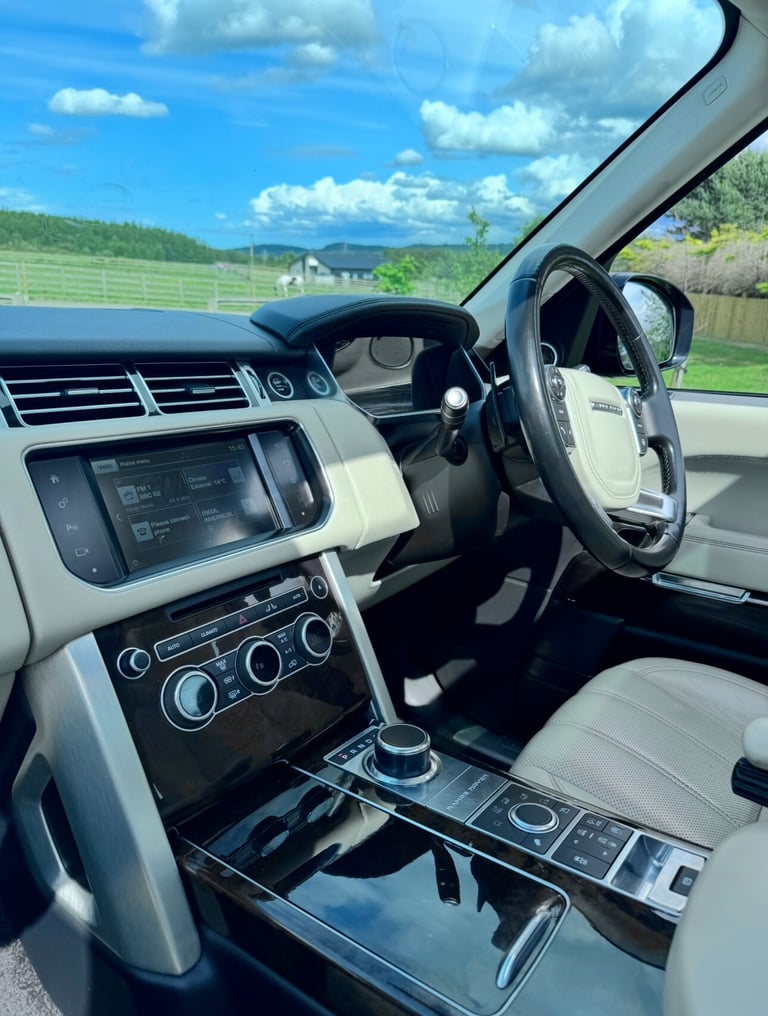 LAND ROVER RANGE ROVER 4.4 SD V8 Vogue 2015