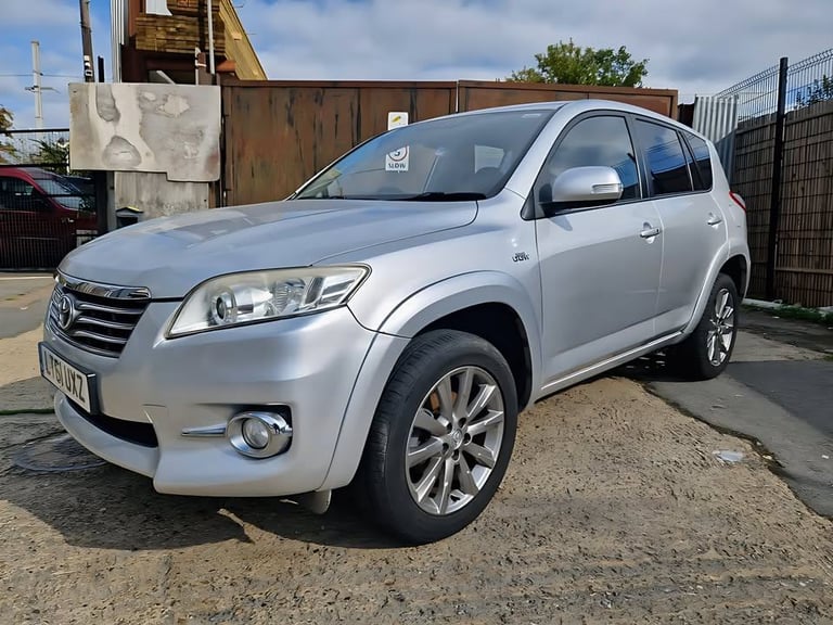🚙 Toyota RAV4 SR – 2.2 Diesel 4x4 | Automatic | MOT July 2026 | Reliable SUV