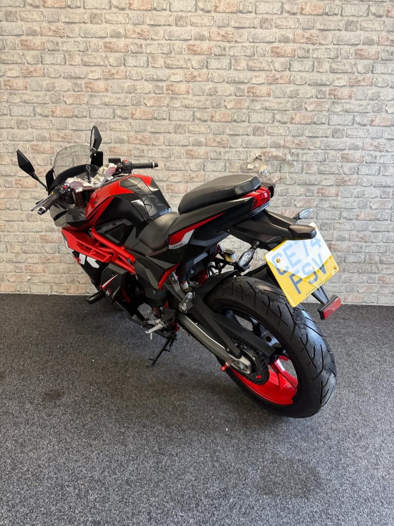2024 Lexmoto TR 125-2 LXR 125 SE - 1 owner - 4k miles - Stunning colourway 