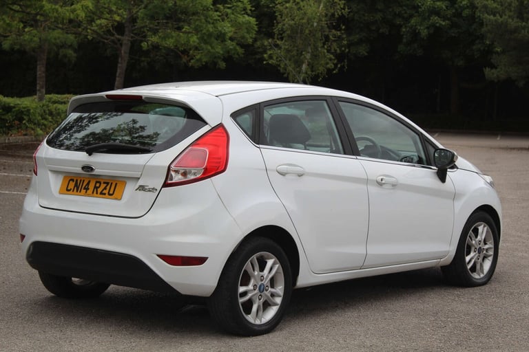 2014 Ford Fiesta 1.25 82 Zetec 5dr HATCHBACK PETROL Manual