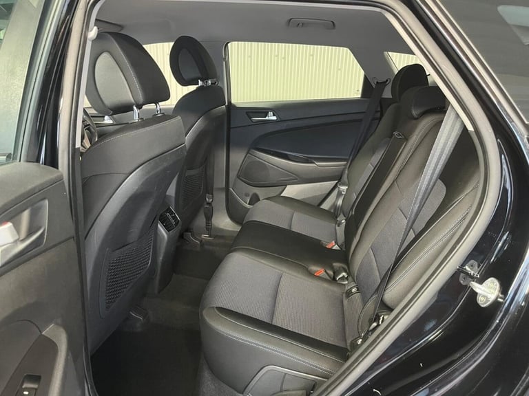 2017 Hyundai TUCSON 1.7 CRDi Blue Drive SE Nav 5dr 2WD DCT ESTATE DIESEL Automatic