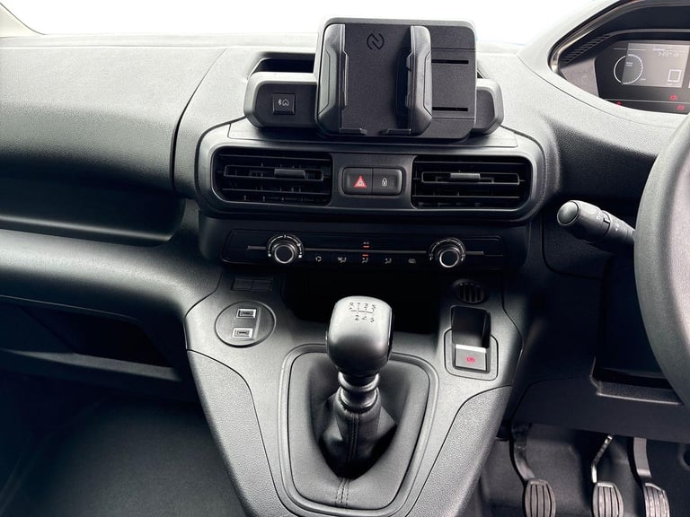 2025 Peugeot Partner 1.5 BlueHDi 100 Professional Van Van Diesel Manual