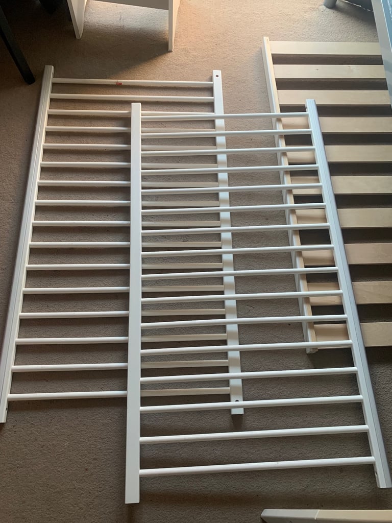 New baby cot