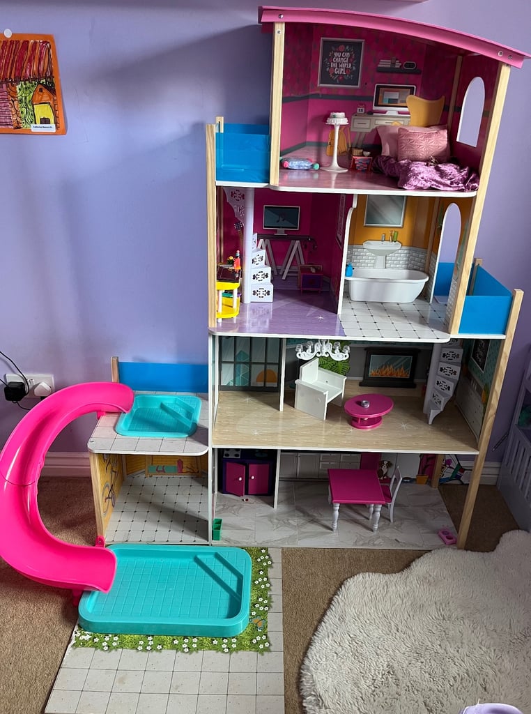 Jupiter Workshops Malibu Mansion Dolls House