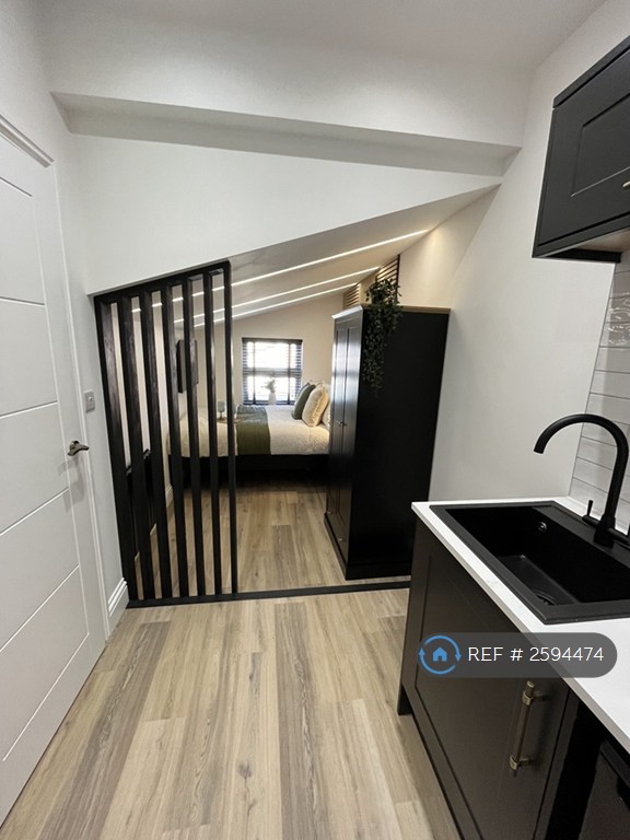 1 bedroom in Lower Hester Street, Northampton, NN2 (#2594474)