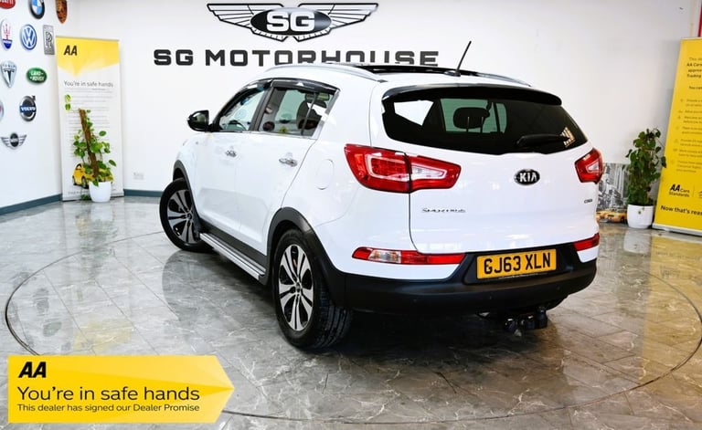 2013 Kia Sportage 2.0 CRDi KX-4 SUV 5dr Diesel Manual AWD Euro 5 (181 bhp) ESTATE Diesel Manual