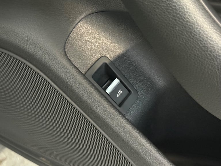 2019 Audi A4 Avant 2.0 TDI 35 Sport Estate 5dr Diesel S Tronic Euro 6 (s/s) (150 ps) ESTATE Diese...