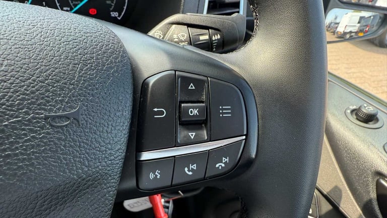 2023 Ford Transit Custom 2.0 EcoBlue 170ps Low Roof Sport Van Auto Van Diesel Automatic