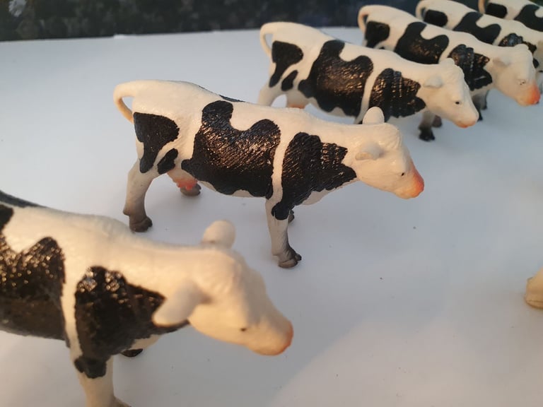 Toy Farm animals bundle 6 x sheep 9 x cows