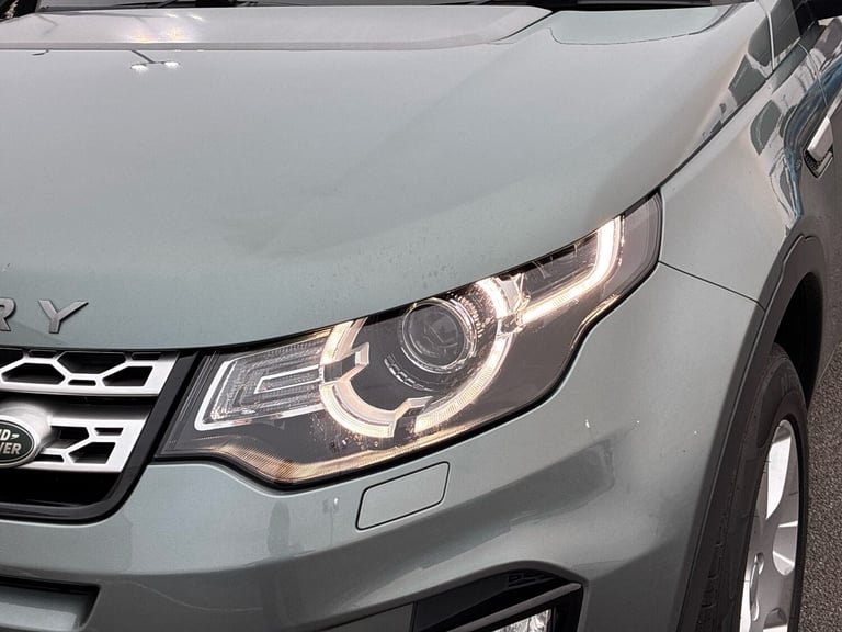 2018 Land Rover Discovery Sport 2.0 eD4 HSE 5dr 2WD [5 Seat] ESTATE DIESEL Manual