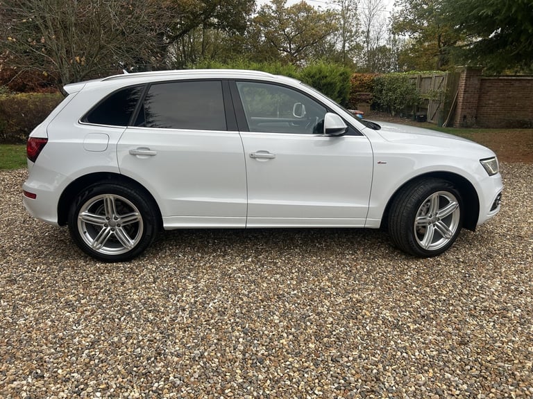 AUDI Q5 2.0 TDI S line Plus 2016