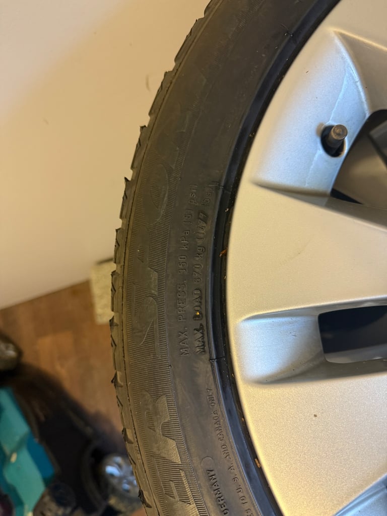 Alloy wheels Size 225/50R17