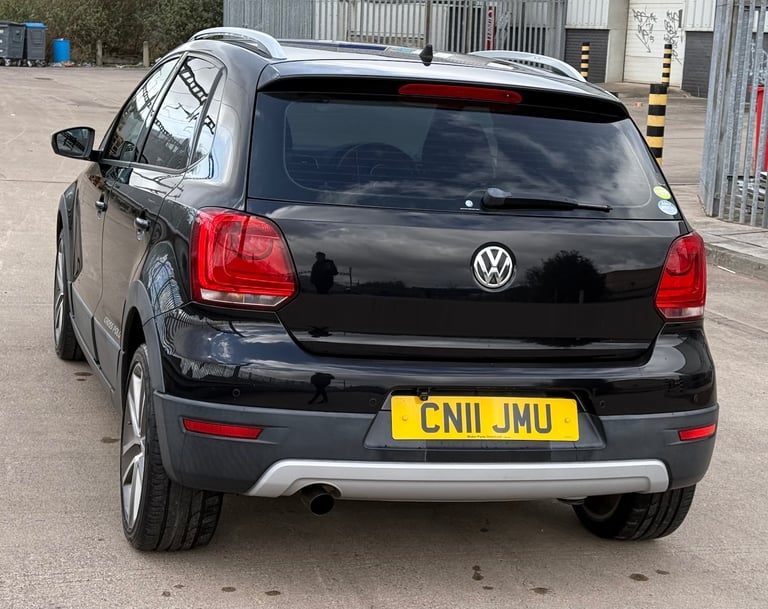 2011 Volkswagen Polo 1.2 TSI DSG CROSS AUTOMATIC PETROL ULEZ  Petrol Automatic