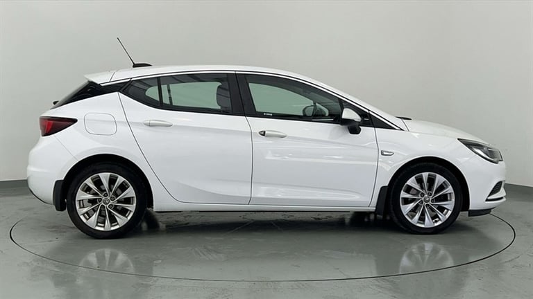 2017 Vauxhall Astra 1.4T 16V 125 Energy 5dr HATCHBACK PETROL Manual