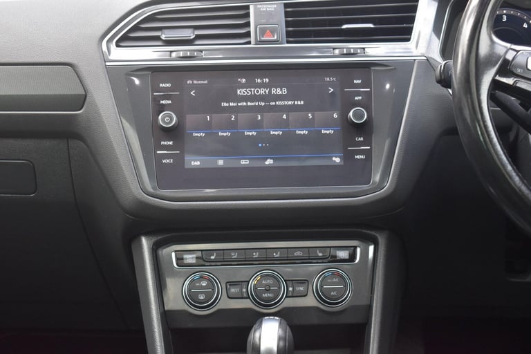 2017 Volkswagen Tiguan 2.0 TDI SEL DSG 4Motion Euro 6 (s/s) 5dr ESTATE Diesel Automatic